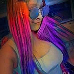 Meet your Posher, Samantha